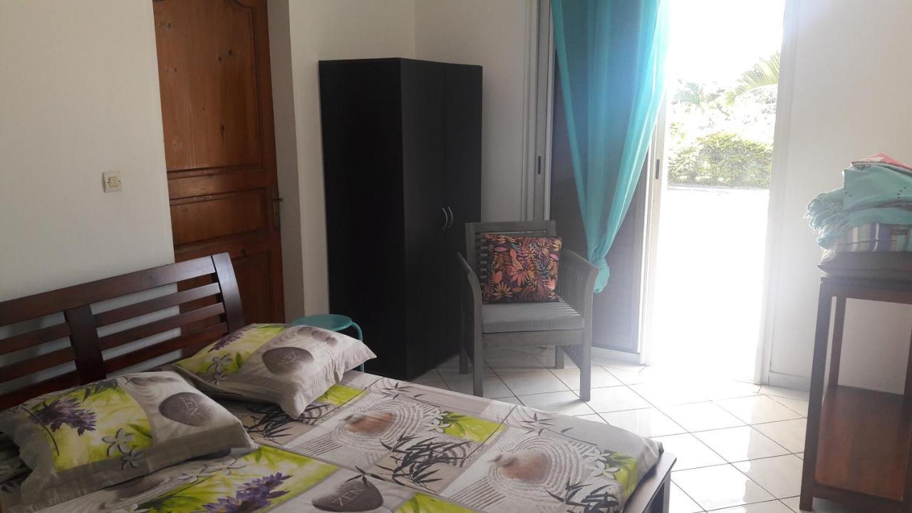 Lakazadom974 - Chambres D'Hotes Saint-Gilles-les Hauts المظهر الخارجي الصورة